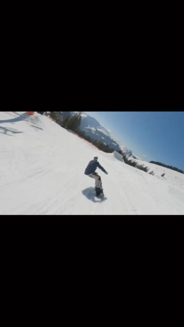 Course Preview for tomorrow‘s Shred Down Bank Slalom contest in Westendorf.